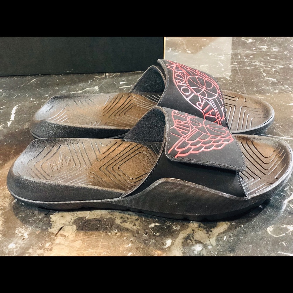 New Nike Air Jordan Sandals Slides Black Red NIB